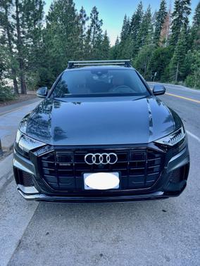Photo 4 of 12 of 2022 Audi Q8 55 Prestige